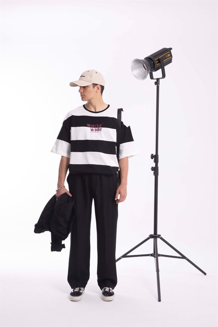Worldwide Çizgili Siyah Oversize Tişört