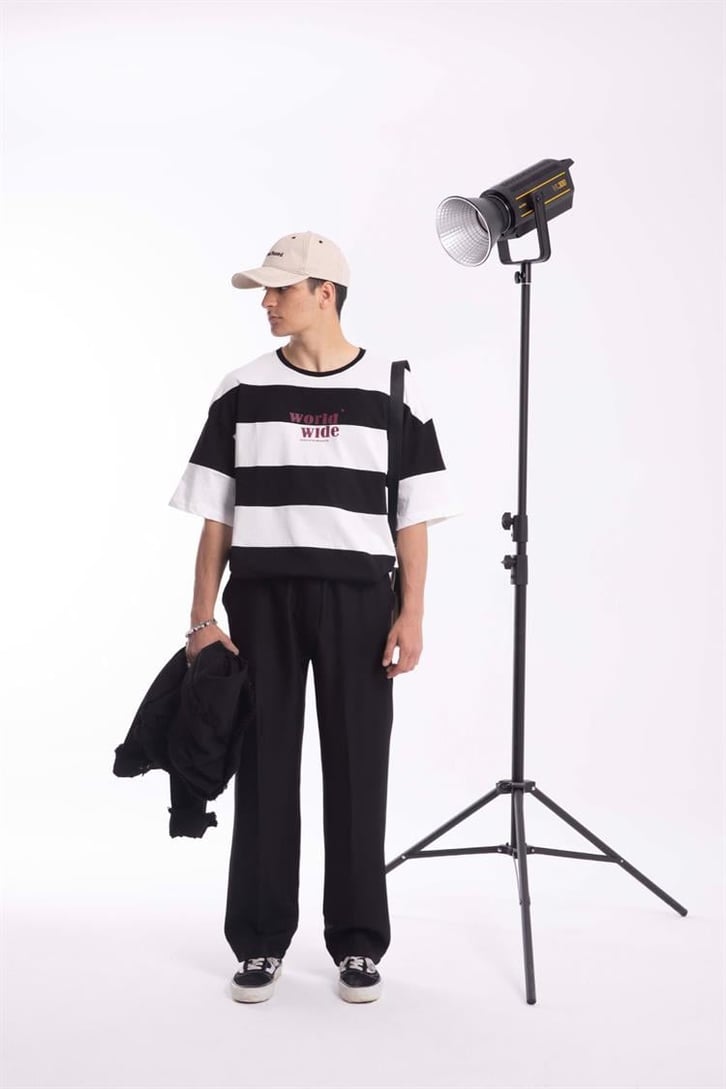 Worldwide Çizgili Siyah Oversize Tişört