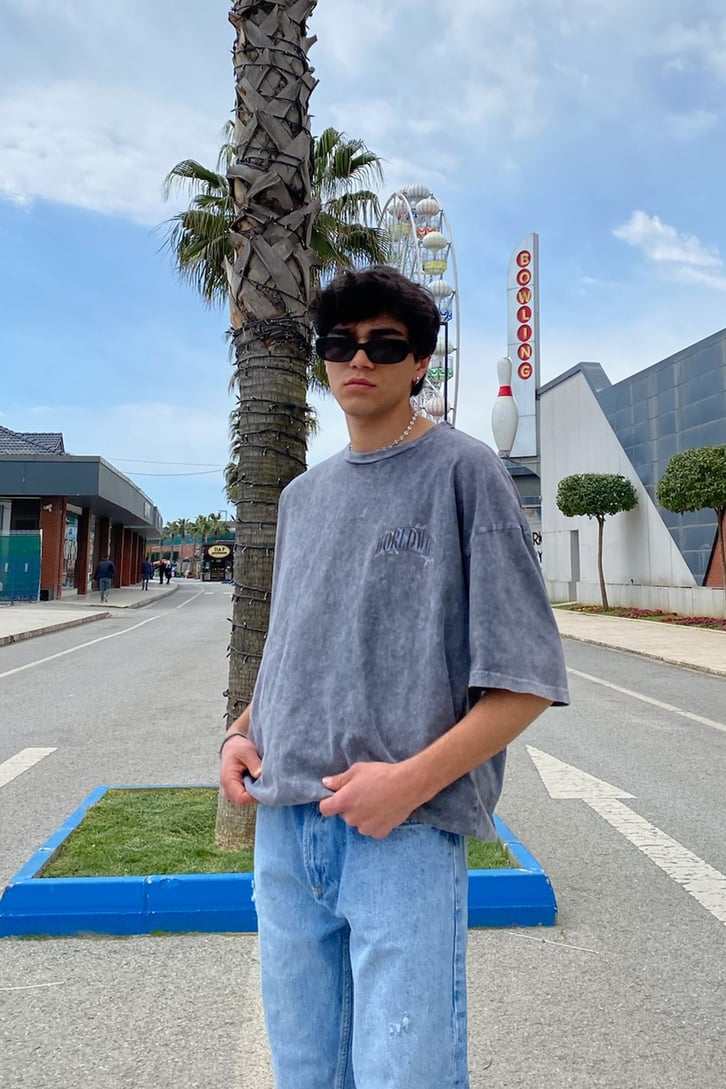 WorldWide Tour Sırt Baskılı Yıkamalı Oversize Tshirt