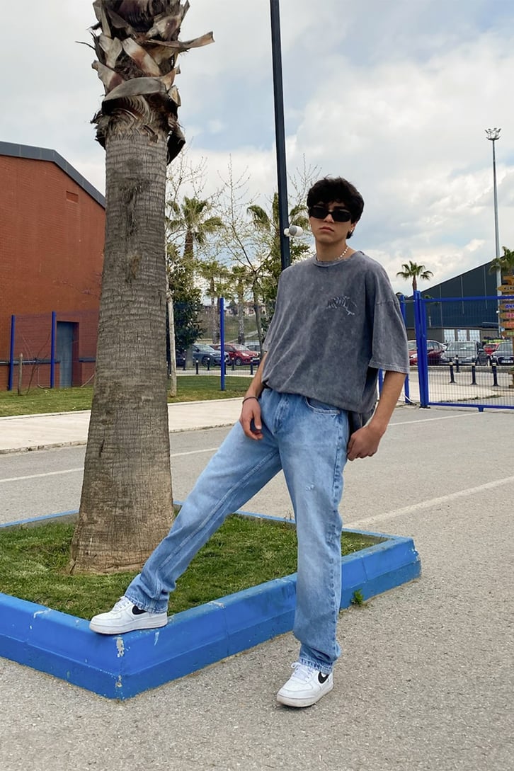 WorldWide Tour Sırt Baskılı Yıkamalı Oversize Tshirt