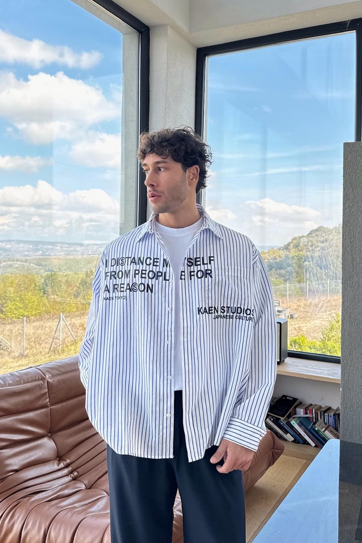 Writing Baskılı Oversize Gömlek