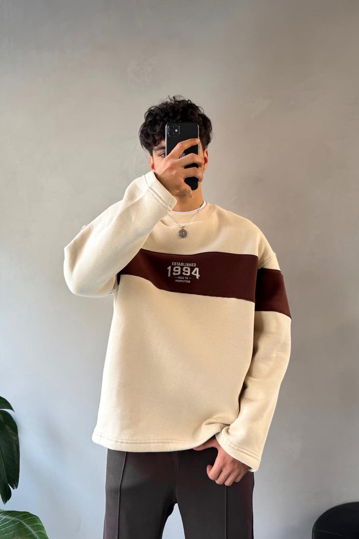 Writing Nakışlı Bisiklet Yaka Sweatshirt