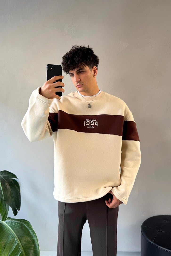 Writing Nakışlı Bisiklet Yaka Sweatshirt