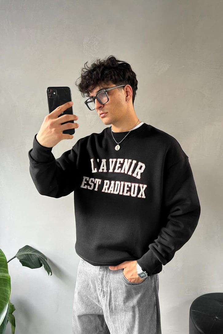 Writing Nakışlı Bisiklet Yaka Sweatshirt
