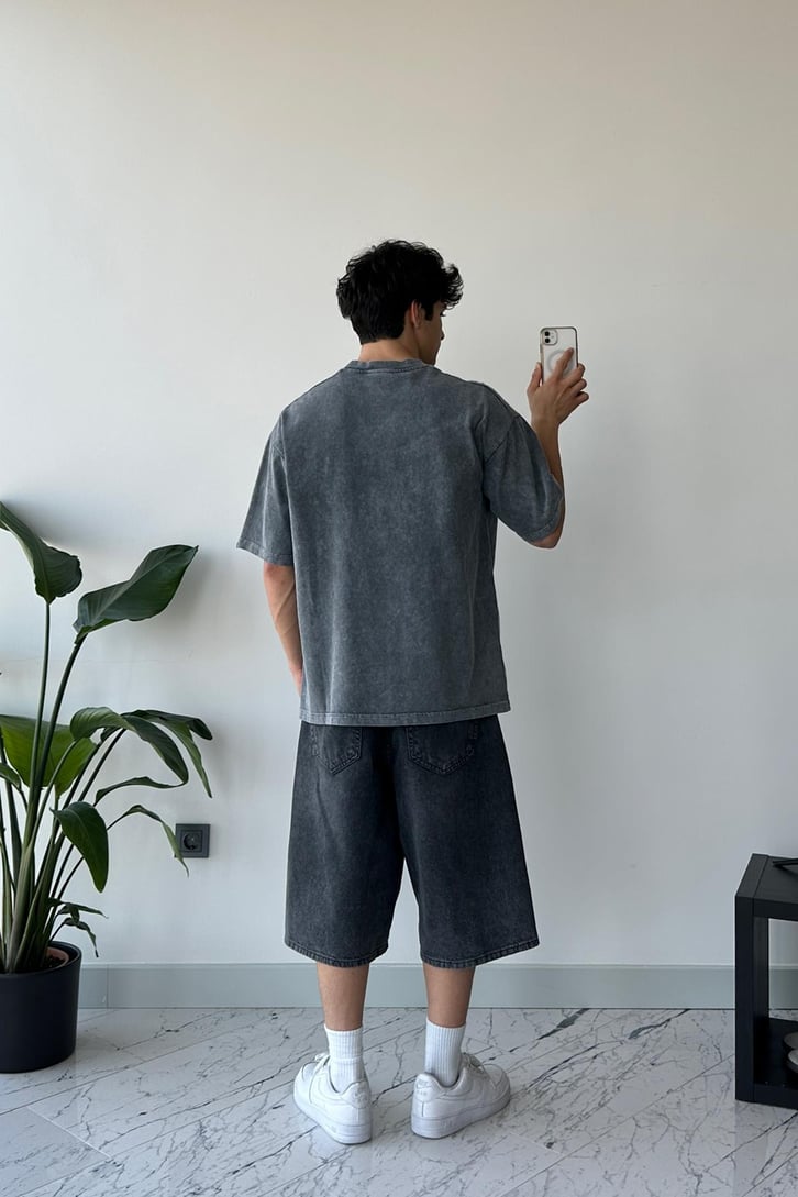 Writing Patch Antrasit Oversize Tişört