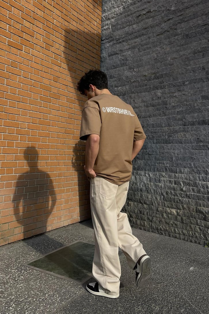 WRST Baskılı Kahverengi Oversize Tişört