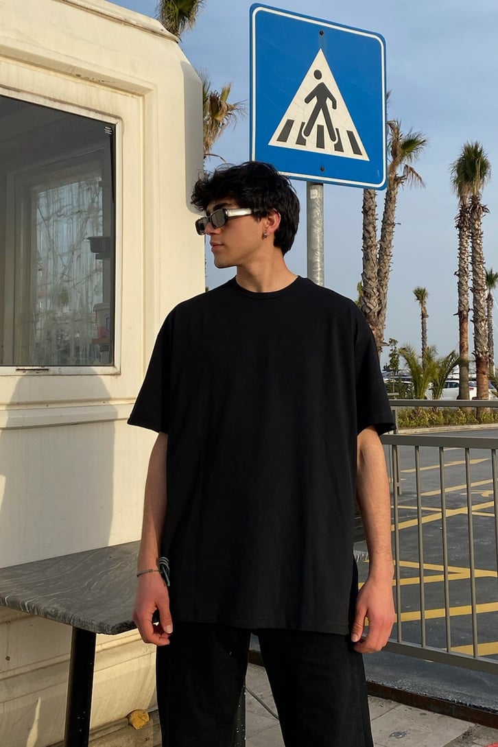 XX Bunny Baskılı Oversize Siyah Tshirt