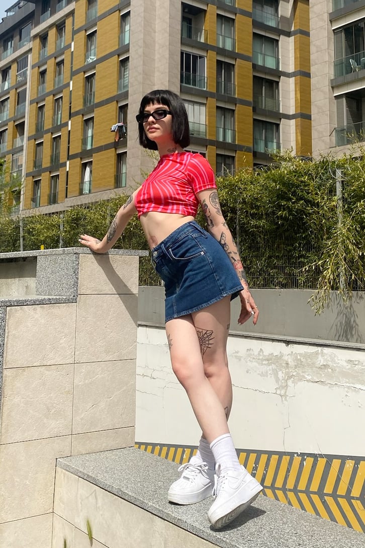 Y2K Stripes Sırt Detaylı Crop Tshirt