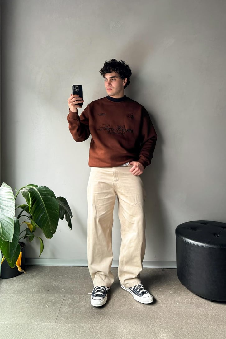 Yaka Garnili Lawn Hoopers Nakışlı Sweatshirt