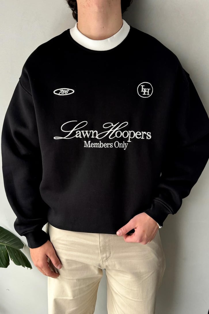 Yaka Garnili Lawn Hoopers Nakışlı Sweatshirt