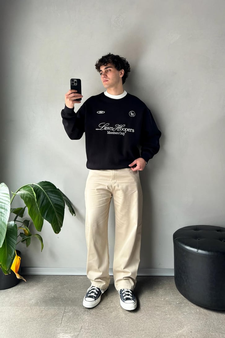 Yaka Garnili Lawn Hoopers Nakışlı Sweatshirt