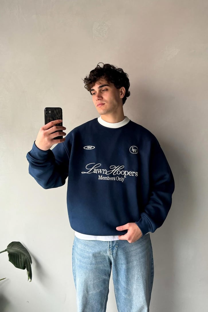Yaka Garnili Lawn Hoopers Nakışlı Sweatshirt