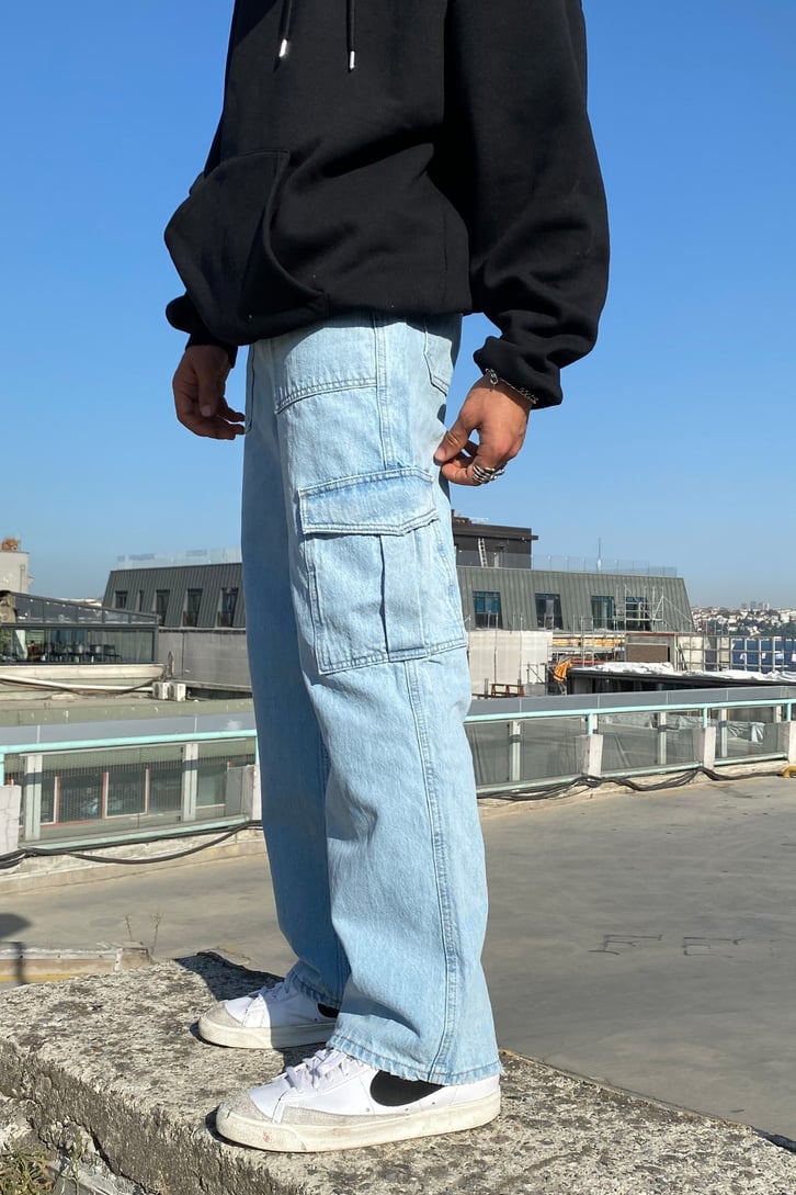 YAN CEPLİ LOSSE FIT JEAN