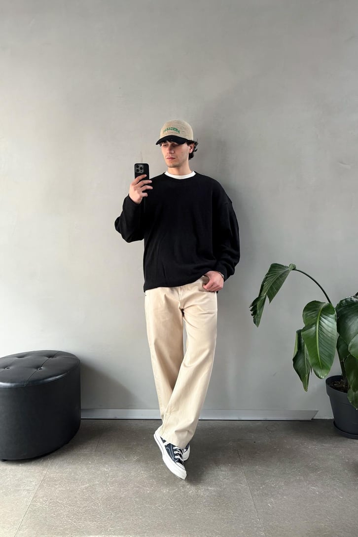 Yan Yırtmaçlı Basic Sweatshirt