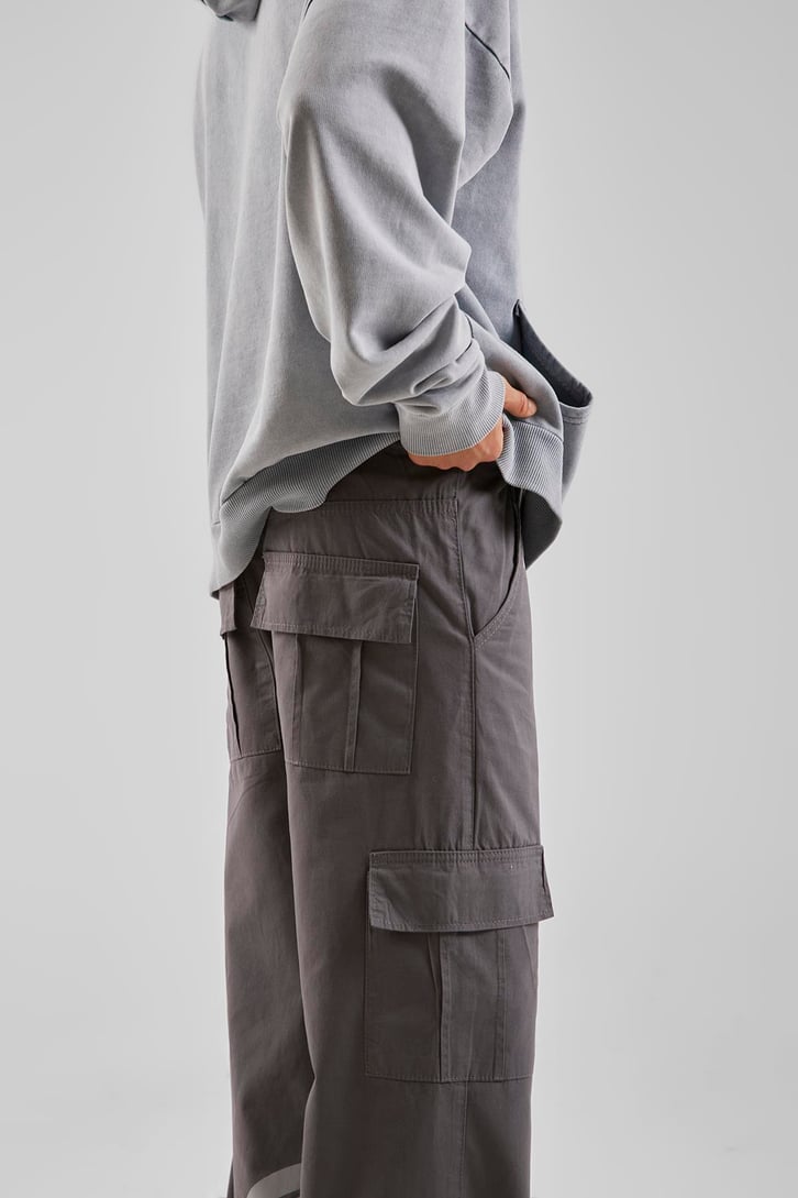 Yazı Baskılı Gri Baggy Pantolon