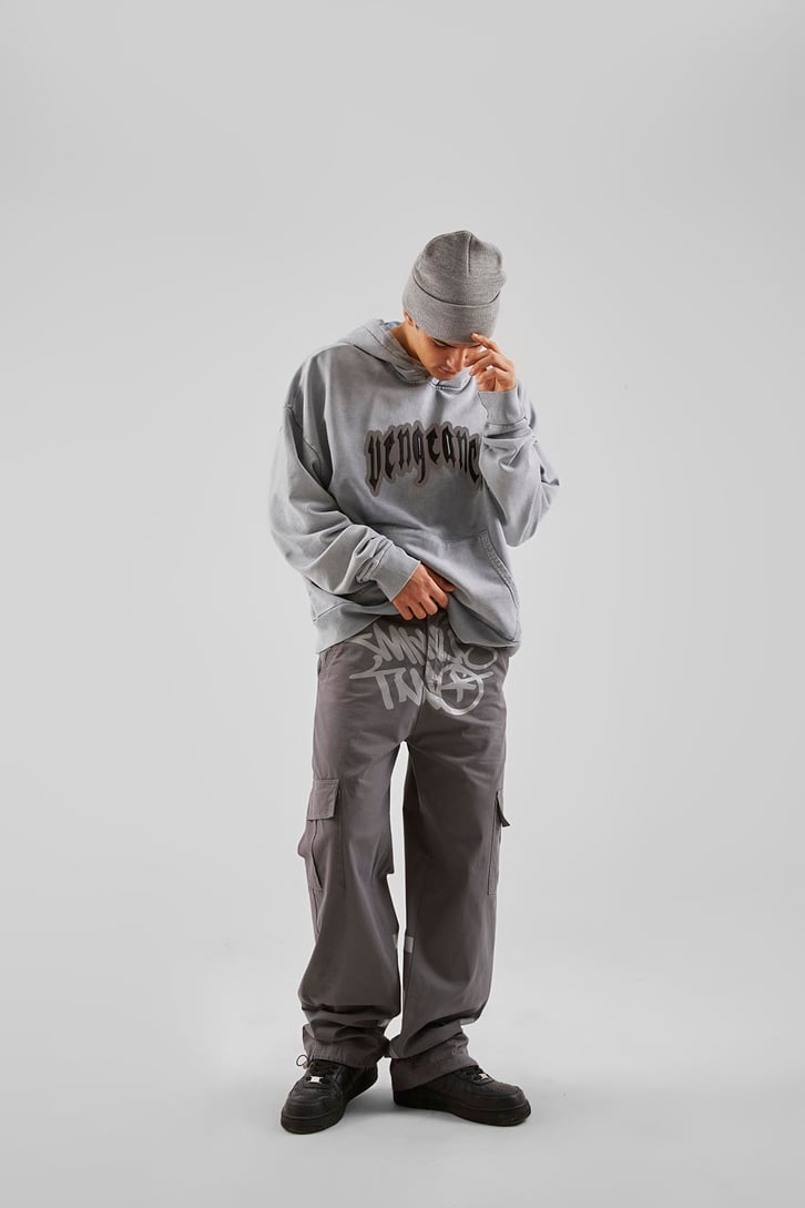 Yazı Baskılı Gri Baggy Pantolon
