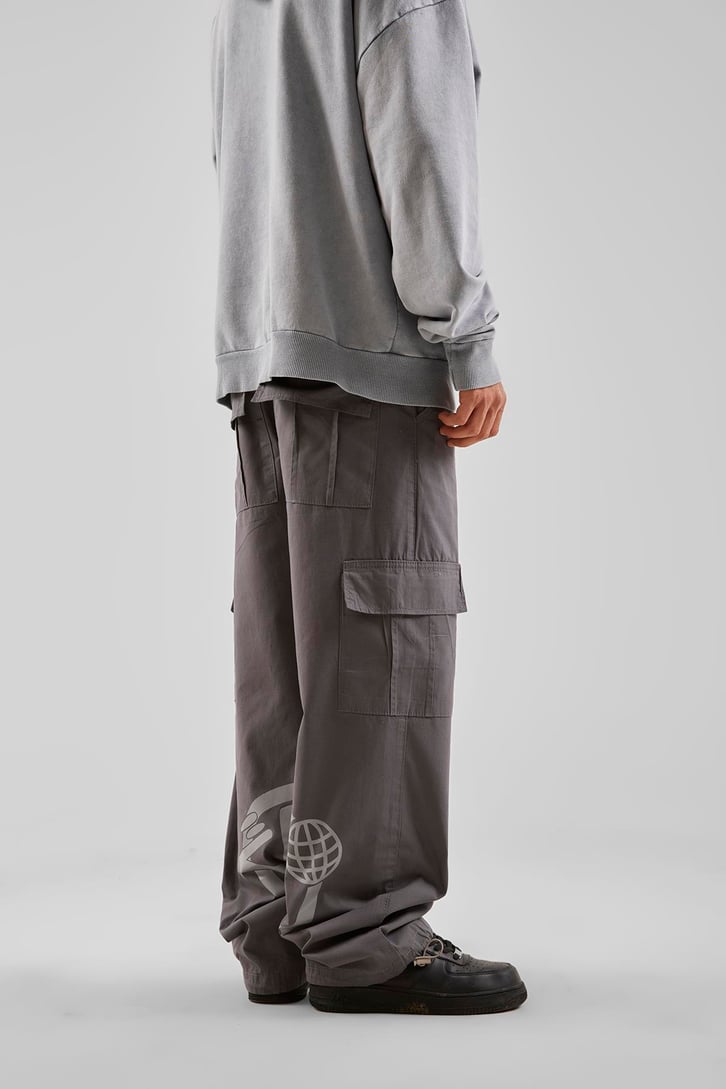 Yazı Baskılı Gri Baggy Pantolon