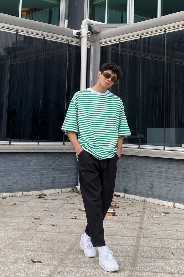 Yeşil Çizgili Oversize Basic Tshirt