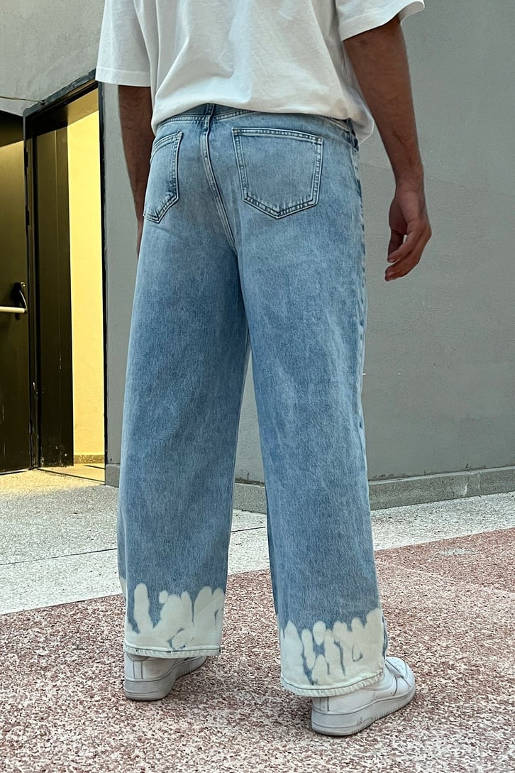 Yıkama Desenli Buz Mavi Baggy Jean
