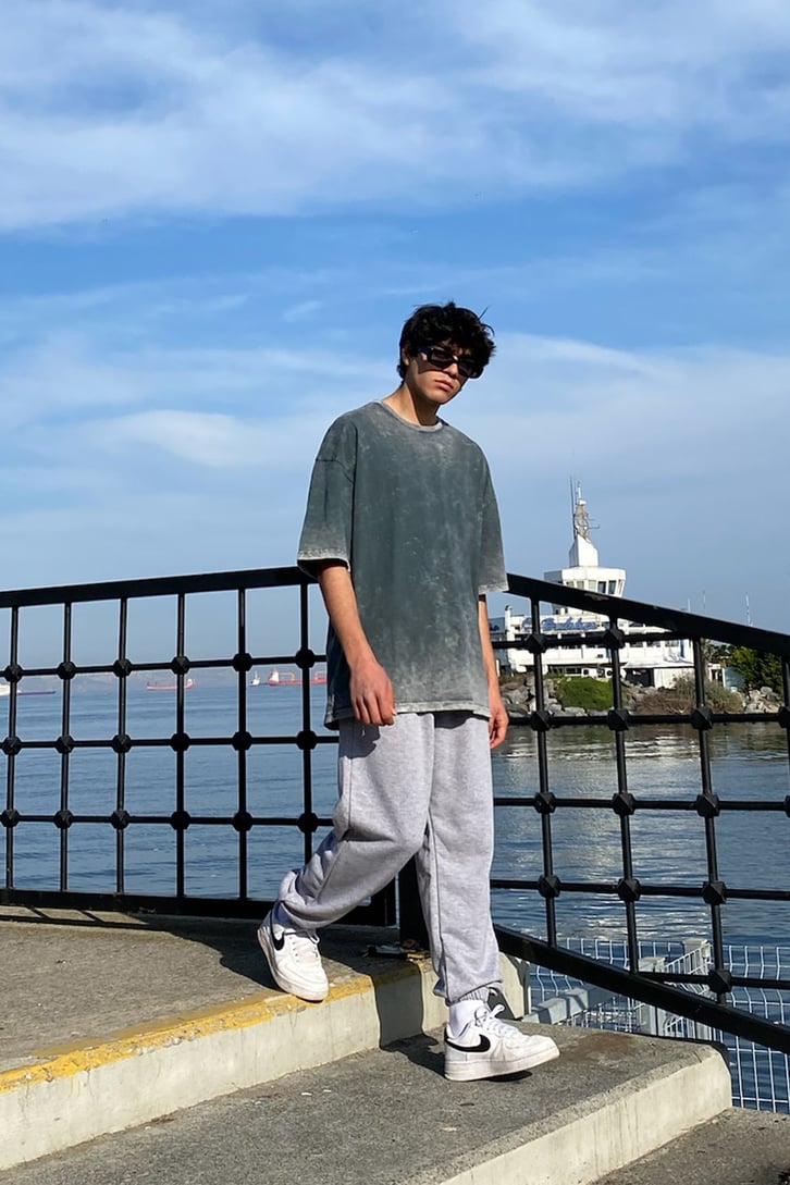 Yıkamalı Antrasit Oversize Tshirt