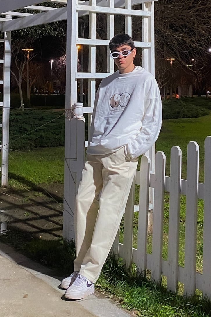 Ying Yang Oversize Printed Ecru Sweatshirt