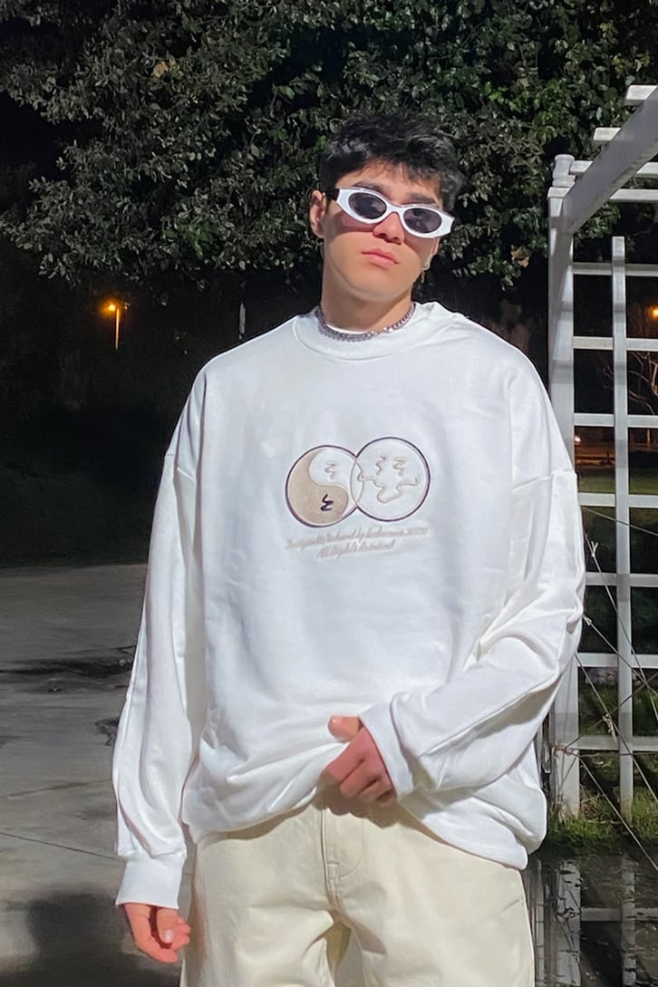 Ying Yang Oversize Printed Ecru Sweatshirt