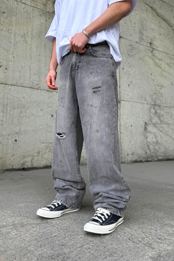 Yırtık Detay Baggy Jean