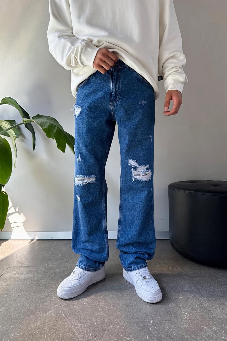 Yırtık Detaylı Baggy Jean