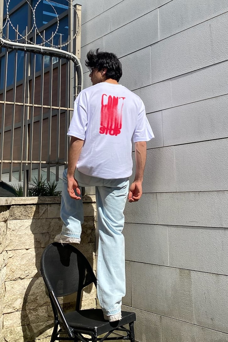 Yırtık Detaylı Buz Mavi Premium Baggy Jean