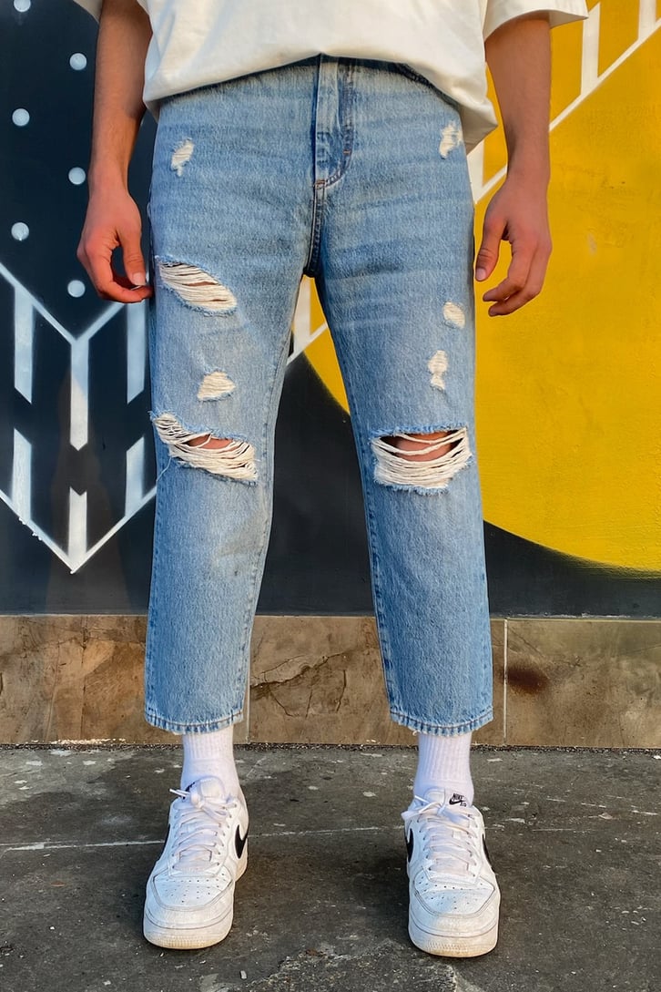 Yırtık Detaylı Kısa Mavi Mom Jean