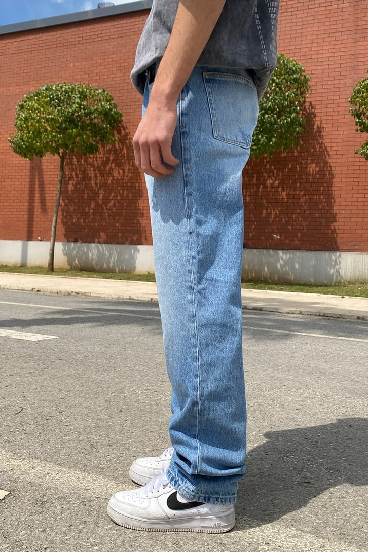 Yırtık Detaylı Mavi Baggy Jean