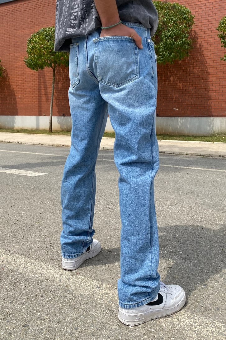 Yırtık Detaylı Mavi Baggy Jean