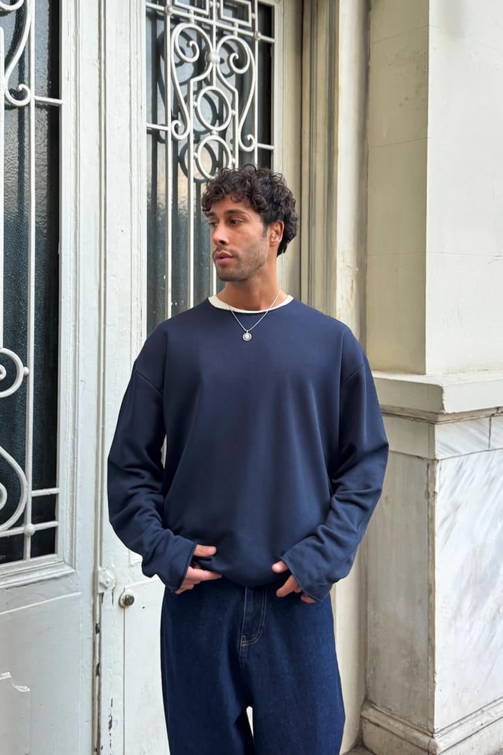 Yırtık Model Basic Sweat