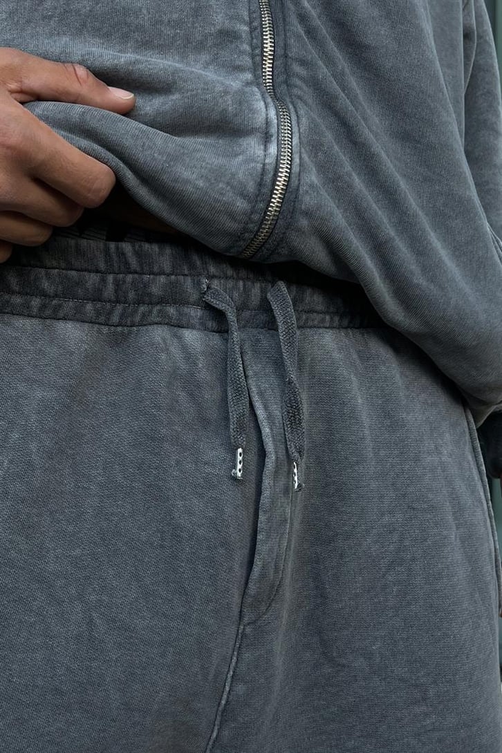 Yırtmaç Detaylı Antrasit Acid Wash Zipper Eşofman Takımı