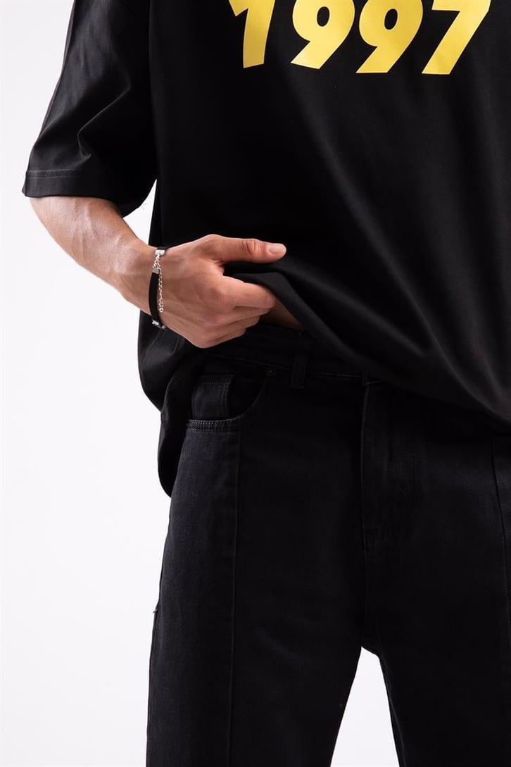 Yırtmaç Detaylı Baggy Jean