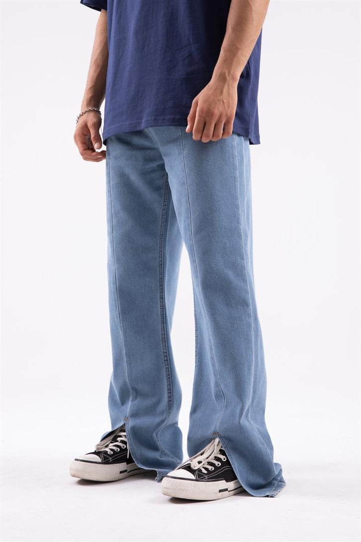 Yırtmaç Detaylı Baggy Jean