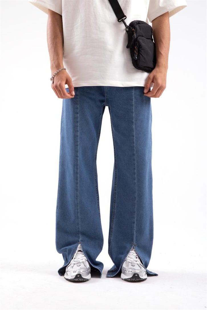 Yırtmaç Detaylı Baggy Jean