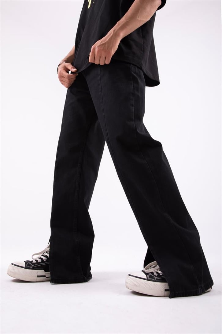 Yırtmaç Detaylı Baggy Jean