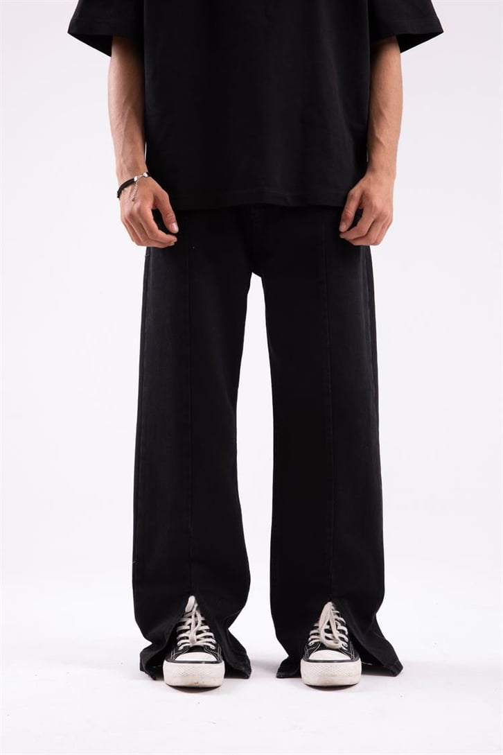 Yırtmaç Detaylı Baggy Jean