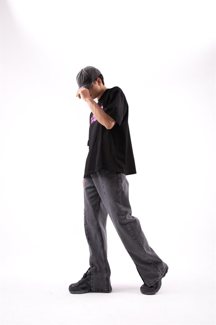 Yırtmaç Detaylı Baggy Jean