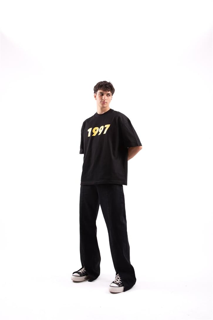 Yırtmaç Detaylı Baggy Jean