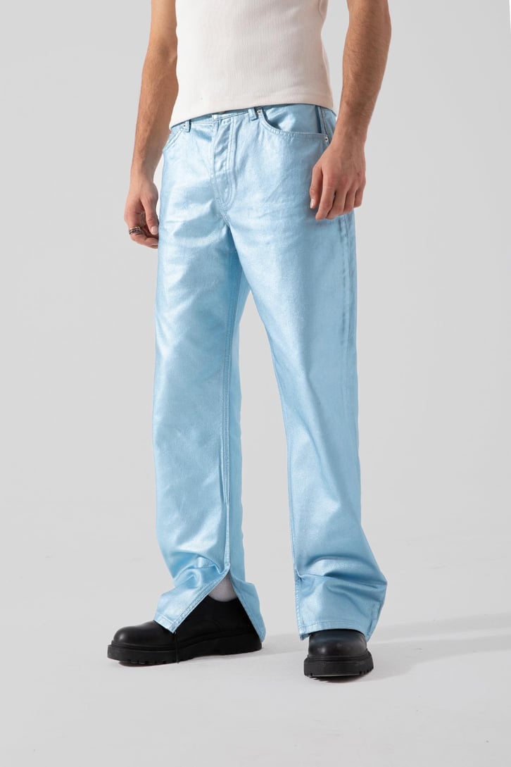 Yırtmaç Paça Açık Mavi Regular Jean