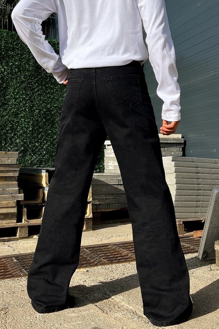 Yırtmaç Paça Detay Siyah Baggy Jean