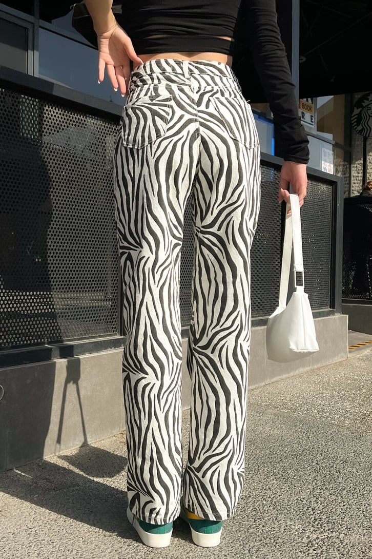 Zebra Desen Beyaz Baggy Jean