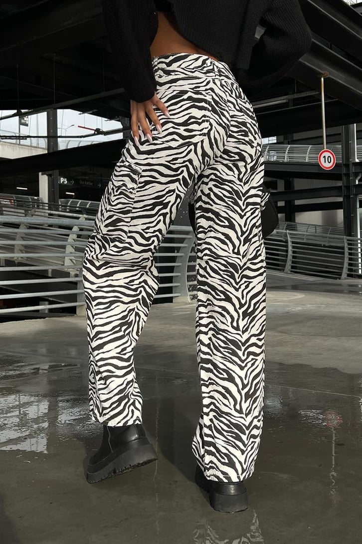 Zebra Desen Siyah Baggy Jean