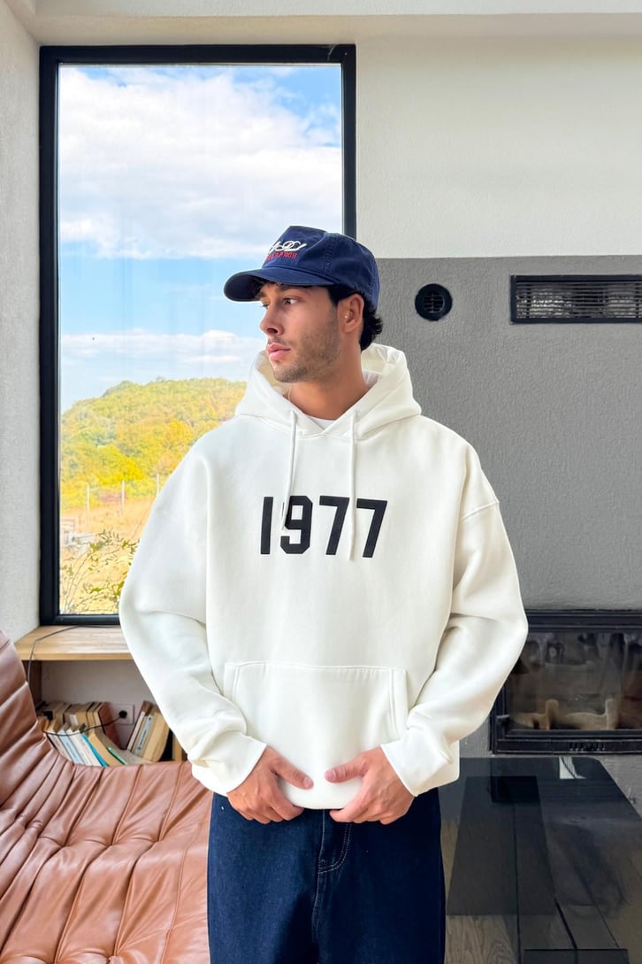 1977 Baskılı Sweatshırt