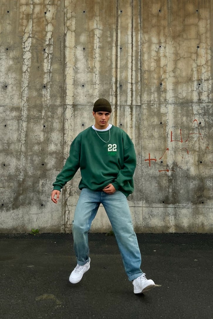 22 Nakışlı Yeşil Oversize Sweatshirt