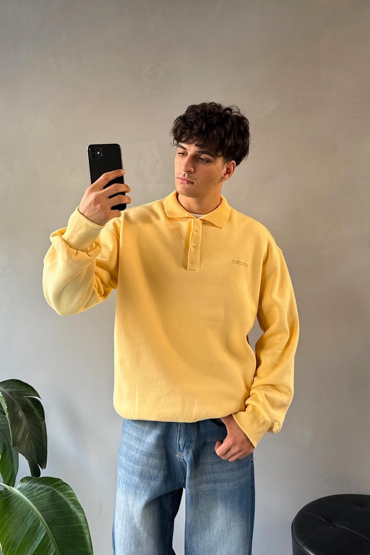 3D Minimal Baskılı Çıtçıt Yaka Oversize Sweatshirt