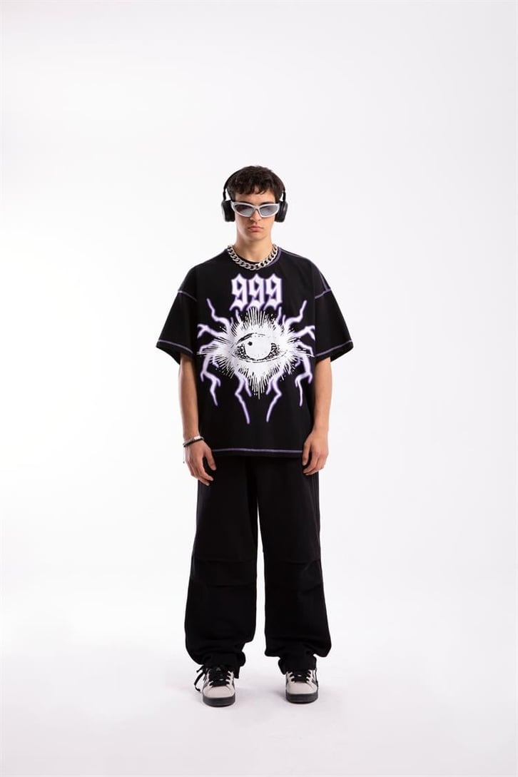999 Eye Baskılı Siyah Oversize Tişört