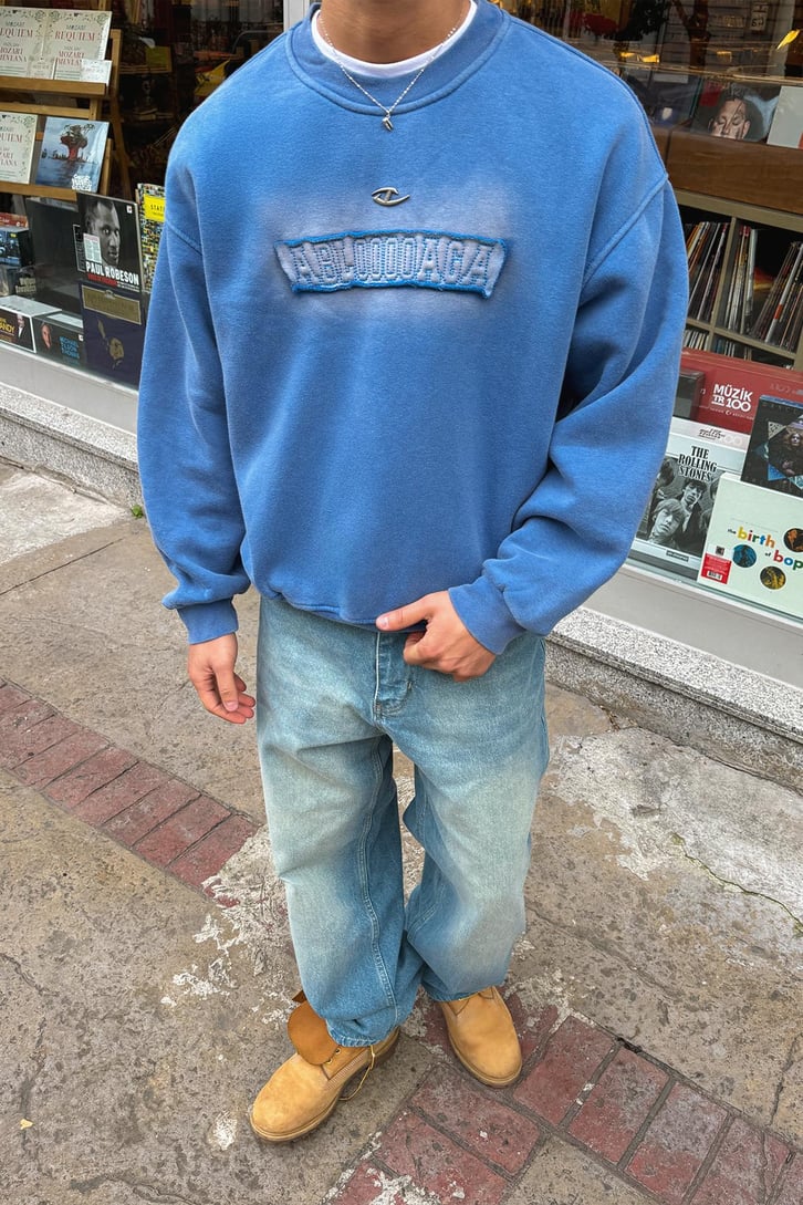 Abloaga Nakışlı Crop Sweatshirt